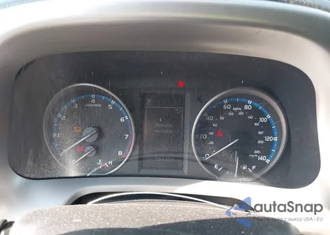 2017 Toyota Rav4 Xle z USA, uszkodzony, nr VIN 2T3RFREV3HW598588